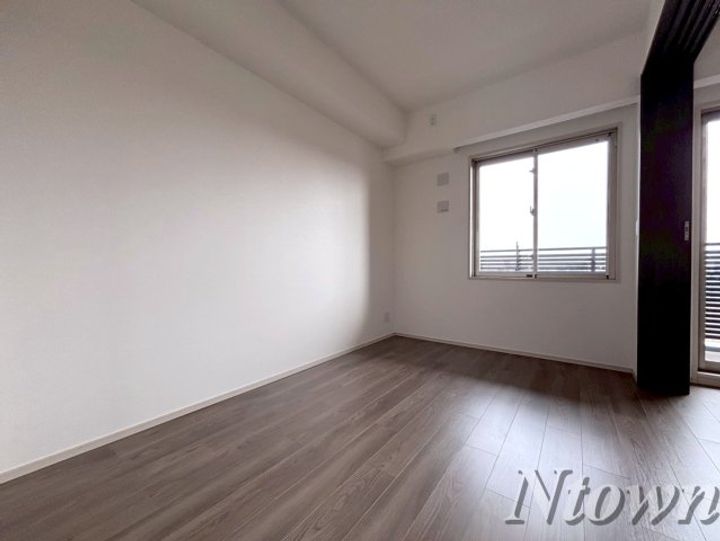 エステムプラザ名古屋UXの居間