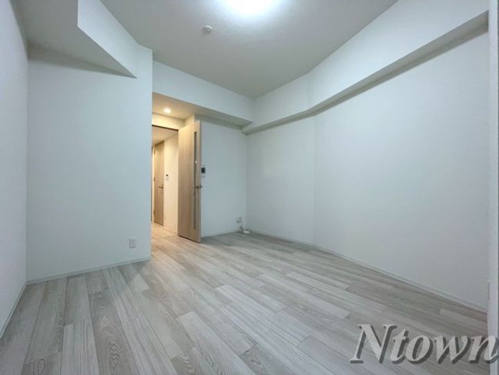 ディアレイシャス名古屋中村公園の居間