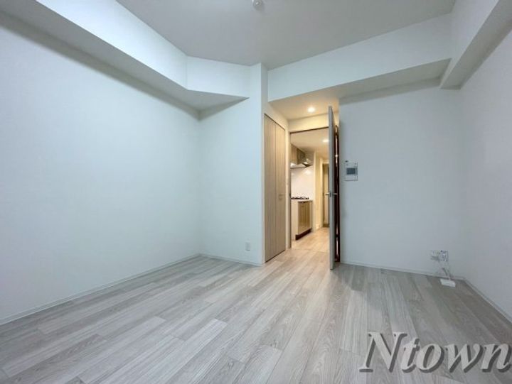 ディアレイシャス名古屋中村公園の居間