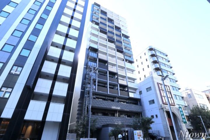 プレサンスTHE久屋大通レジェンドの外観