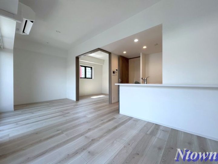 S-RESIDENCE亀島駅前blazeの居間