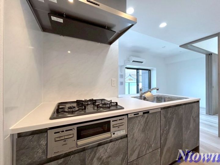 S-RESIDENCE亀島駅前blazeのキッチン