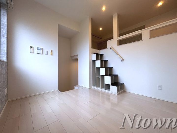 クオーレ名古屋の居間