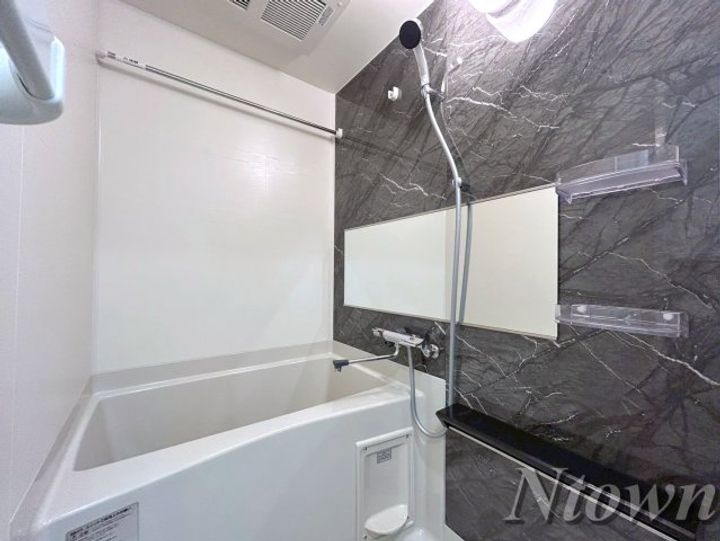 プレサンス千種駅前レガートの風呂