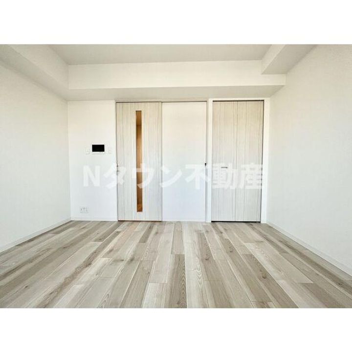 S-RESIDENCE浄心East405の居間