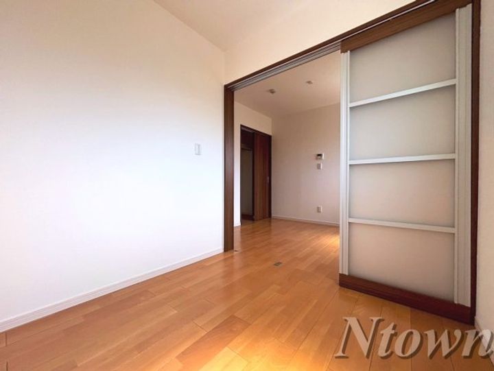 Arie則武203の内装