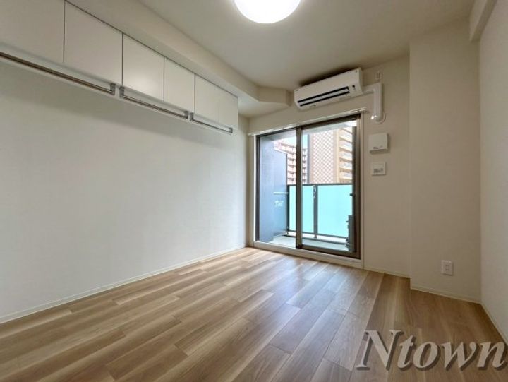 プレサンス名古屋ルクソリアの居間