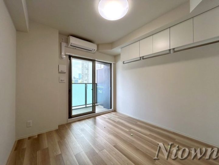 プレサンス名古屋ルクソリアの居間