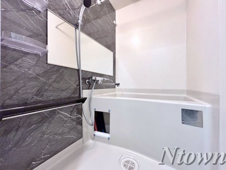 プレサンス名古屋ルクソリアの風呂