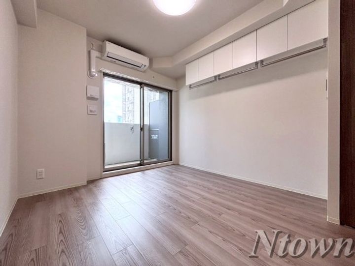 プレサンス名古屋ルクソリアの居間