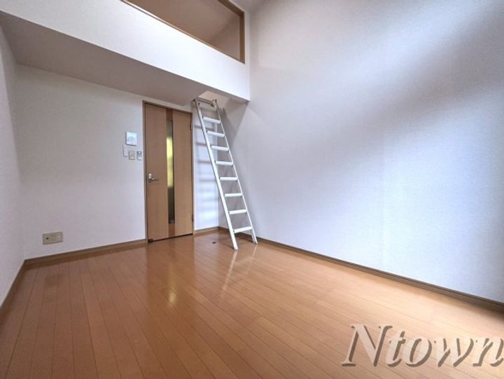 ヴィアトールの居間
