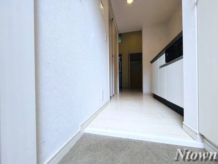 グリーン・ノアの玄関