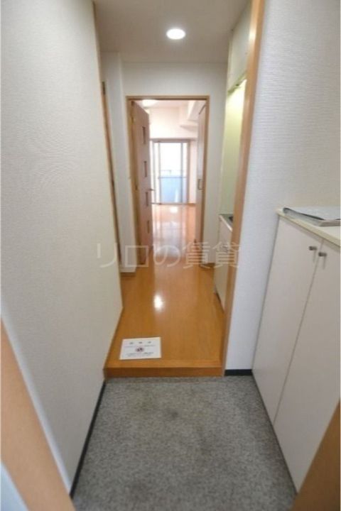 プレサーブ・Kの玄関