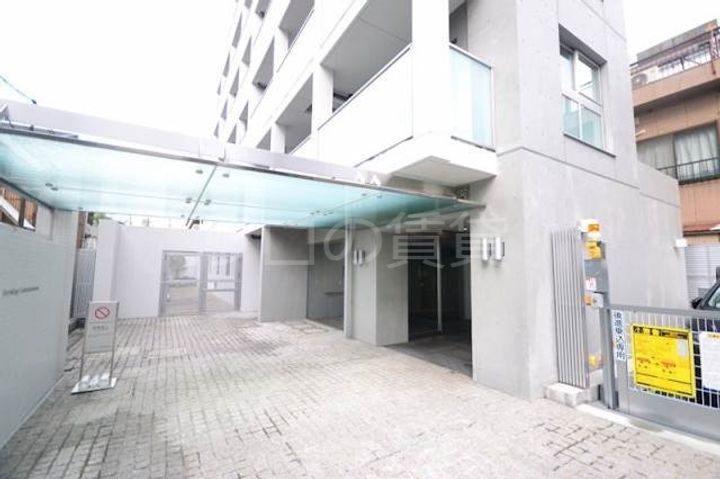 AELL蒲田南の玄関