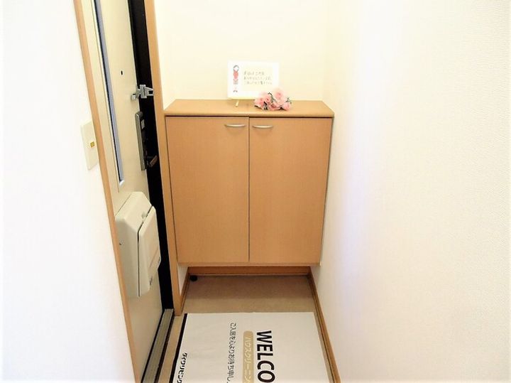 エクレールSYOUB105の玄関