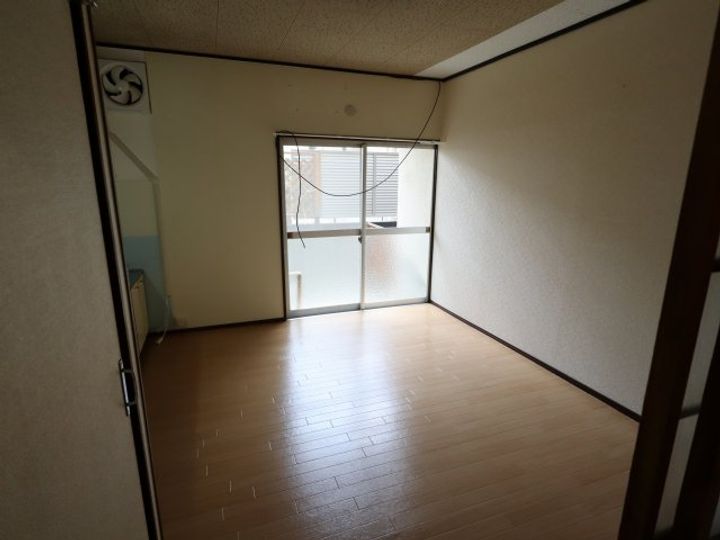 愛媛県松山市鷹子町(一戸建)の賃貸物件の居間