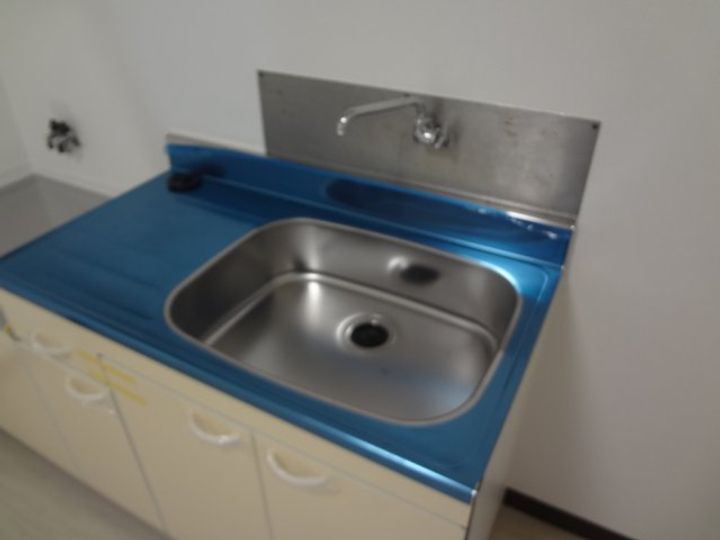 カーサ余戸南105のキッチン