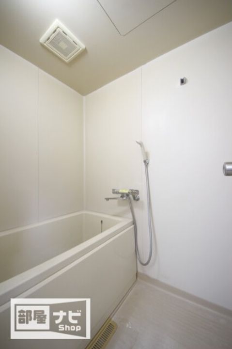 浅井マンション・101の風呂