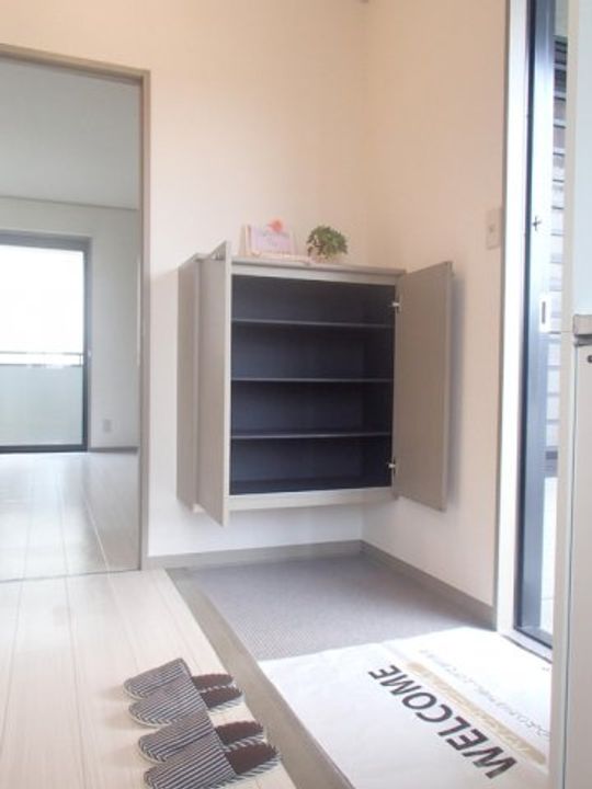 ルミエールシンコウ201の居間