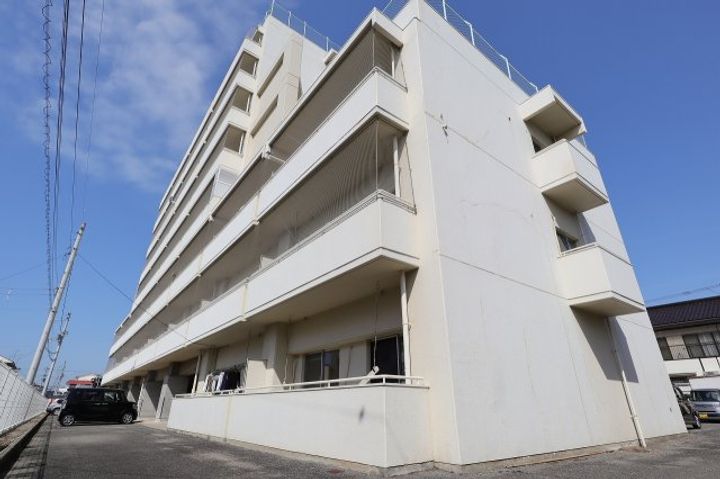 カーサグラン余戸607の外観