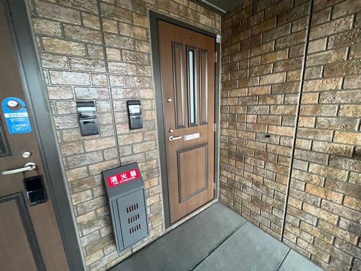 エポカル の玄関