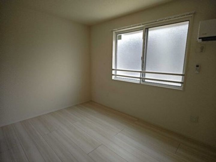 プレジデント持田 A棟の内装