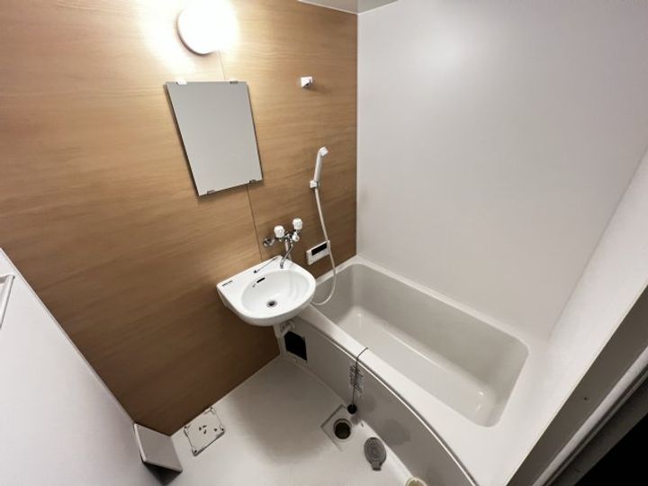 メゾンドール横河原101の風呂