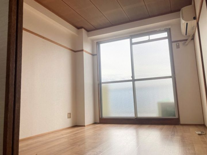 コーポ波藤302の内装