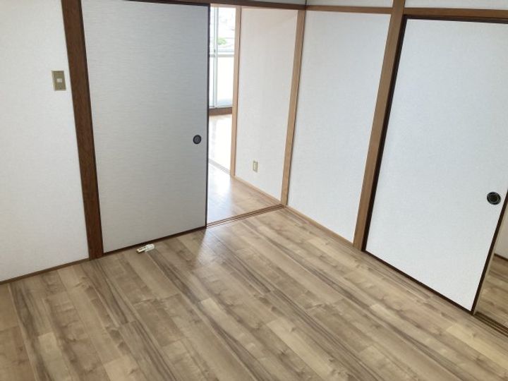 コーポ波藤302の内装