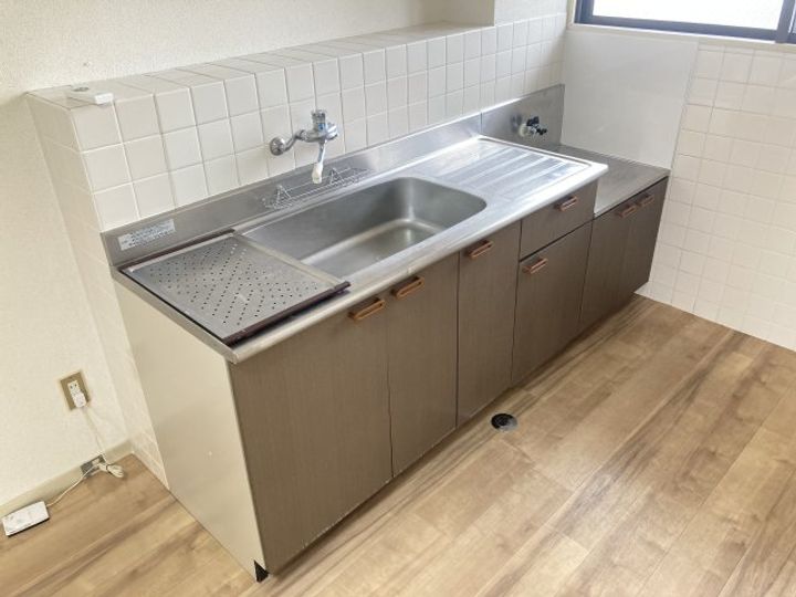 コーポ波藤302のキッチン