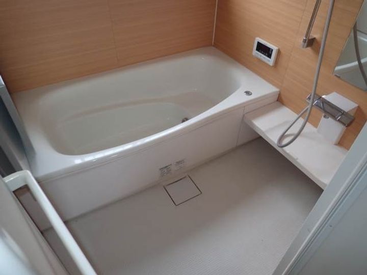 愛媛県松山市中央1丁目(一戸建)の賃貸物件1の風呂