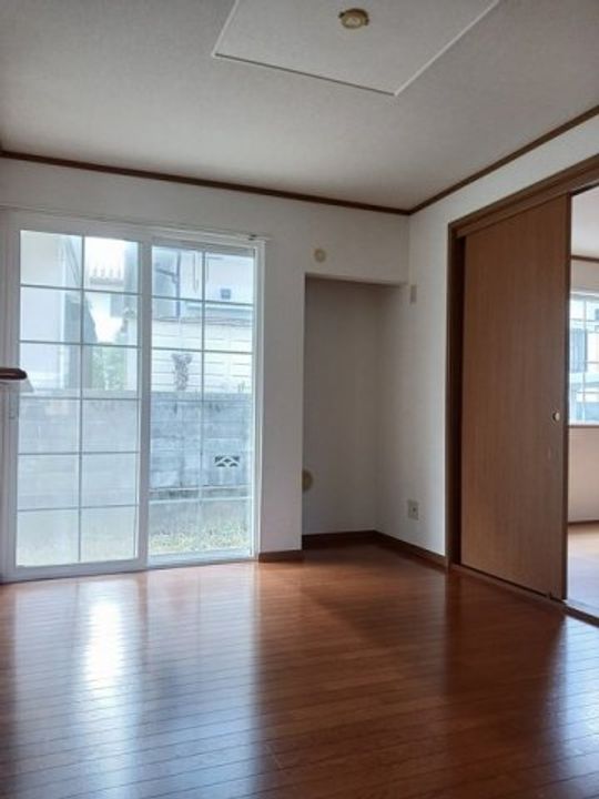 サントル吉藤Bの内装