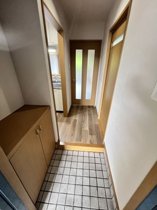 コリーヌ鷹子の玄関