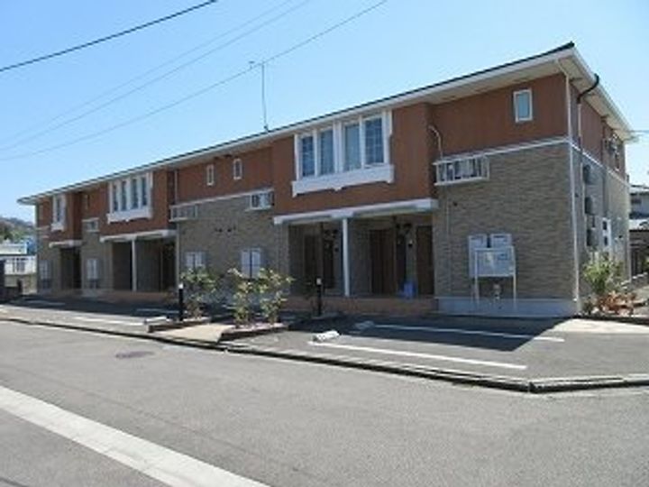 ル プランタンの外観