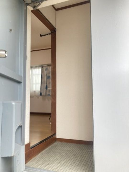 寿レジデンス・205の玄関