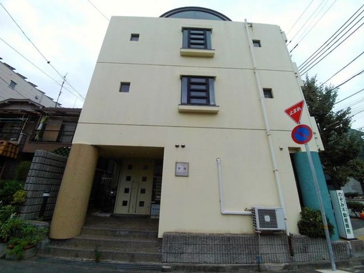 ハイグレード甲南の外観