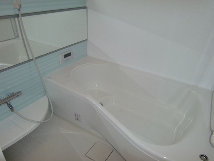 ソレーユ・コート A棟の風呂