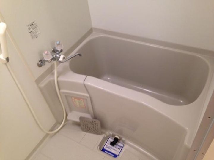兵庫県神戸市東灘区岡本2丁目(マンション)の賃貸物件303号室の風呂