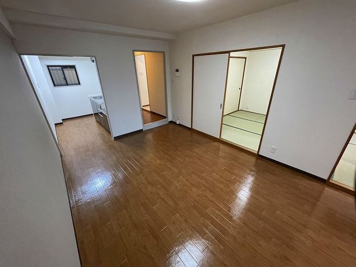 オリエントマンションの居間