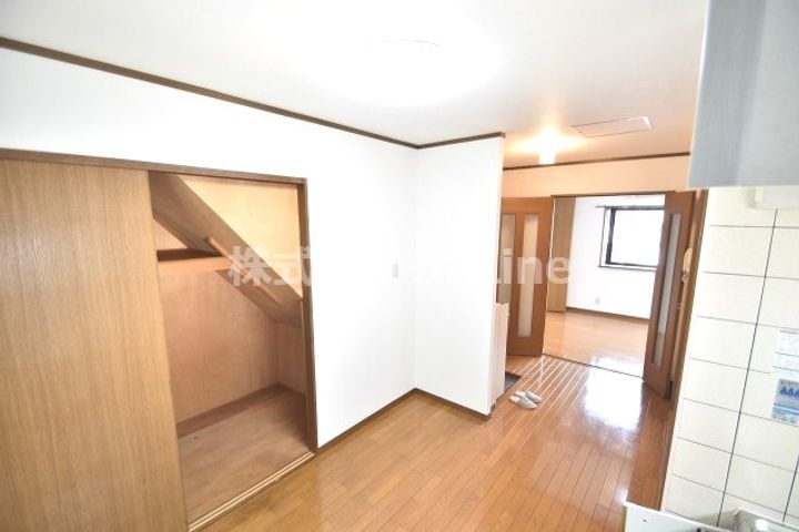 メルキュールの居間