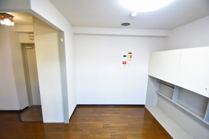 ロフティ岡田の寝室