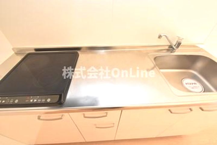 Comodo Residencia八尾南のキッチン