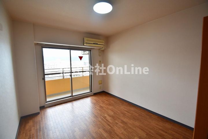 ピーコック・ハウスⅡの居間