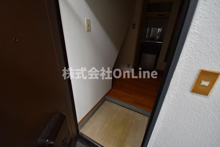 ビルドジャパン布施の玄関