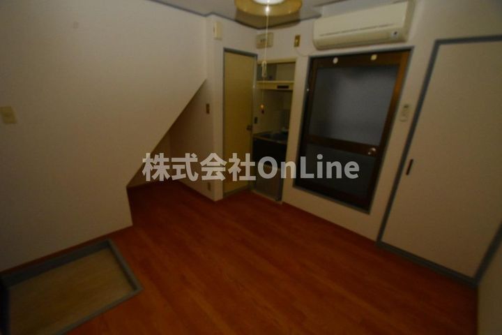 ビルドジャパン布施の内装