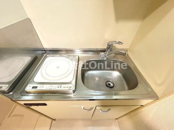 PS HIGASHI OSAKAのキッチン