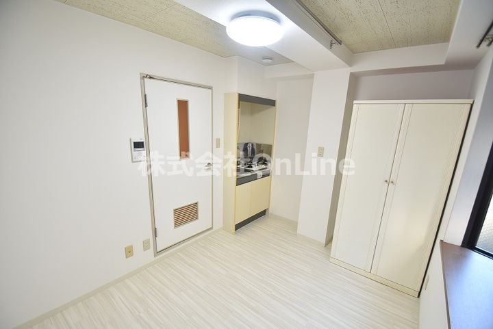 エールハウスの居間