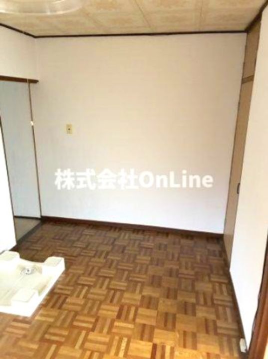 末広ハイツの居間
