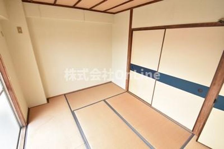 田中マンションの居間
