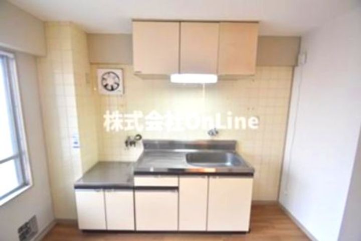 駅前コーポラスのキッチン